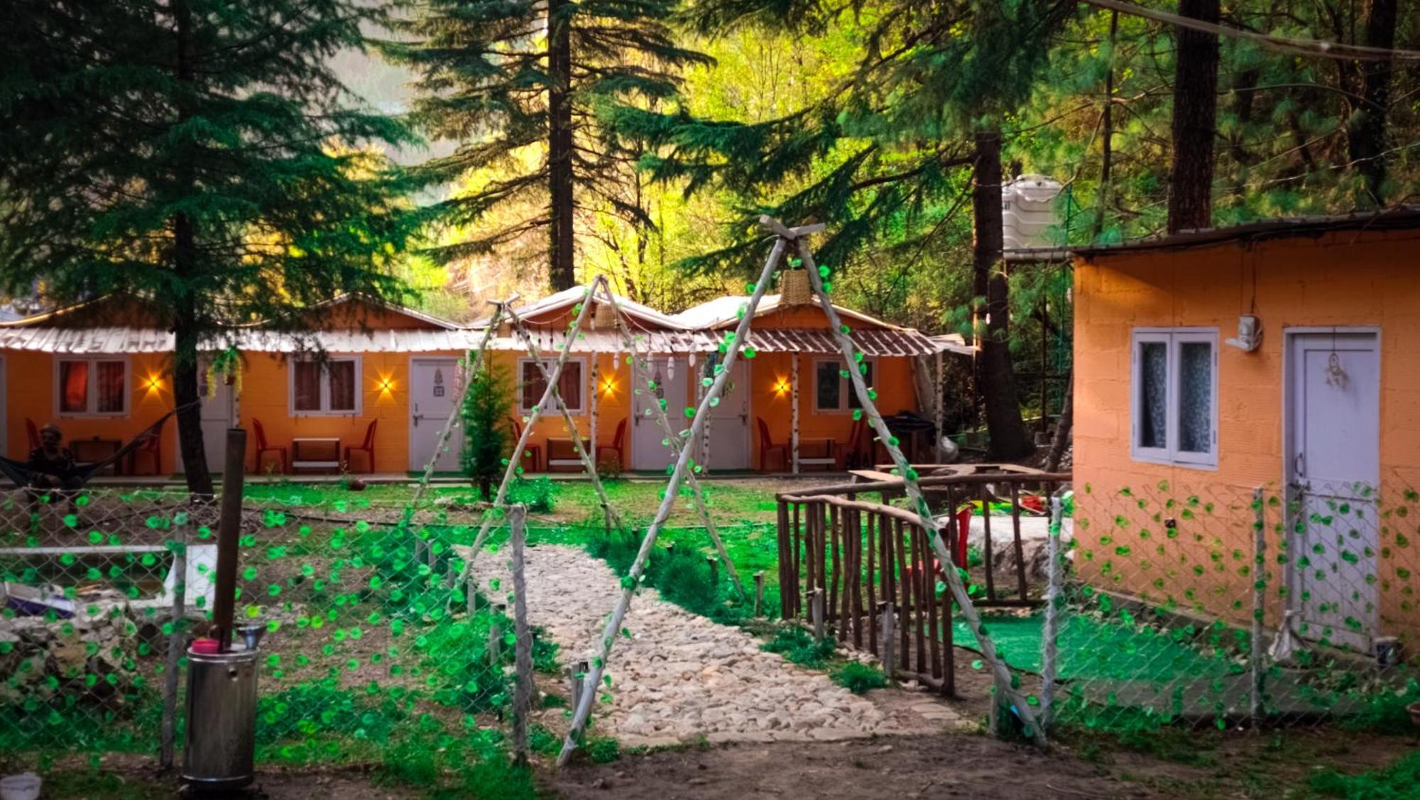 Pandora Riverside Cafe & Stay Kasol Eksteriør bilde